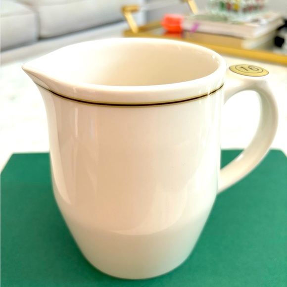 Starbucks Creamer Pitcher 16 0Z. - Picture 2 of 6